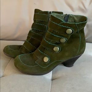 Miz Mooz Catalina Green booties